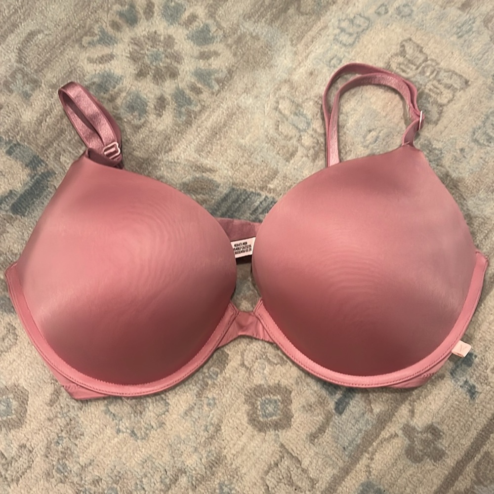 Victoria Secret Push Up Bra - 36D adjustable back straps - Picture 6 of 8